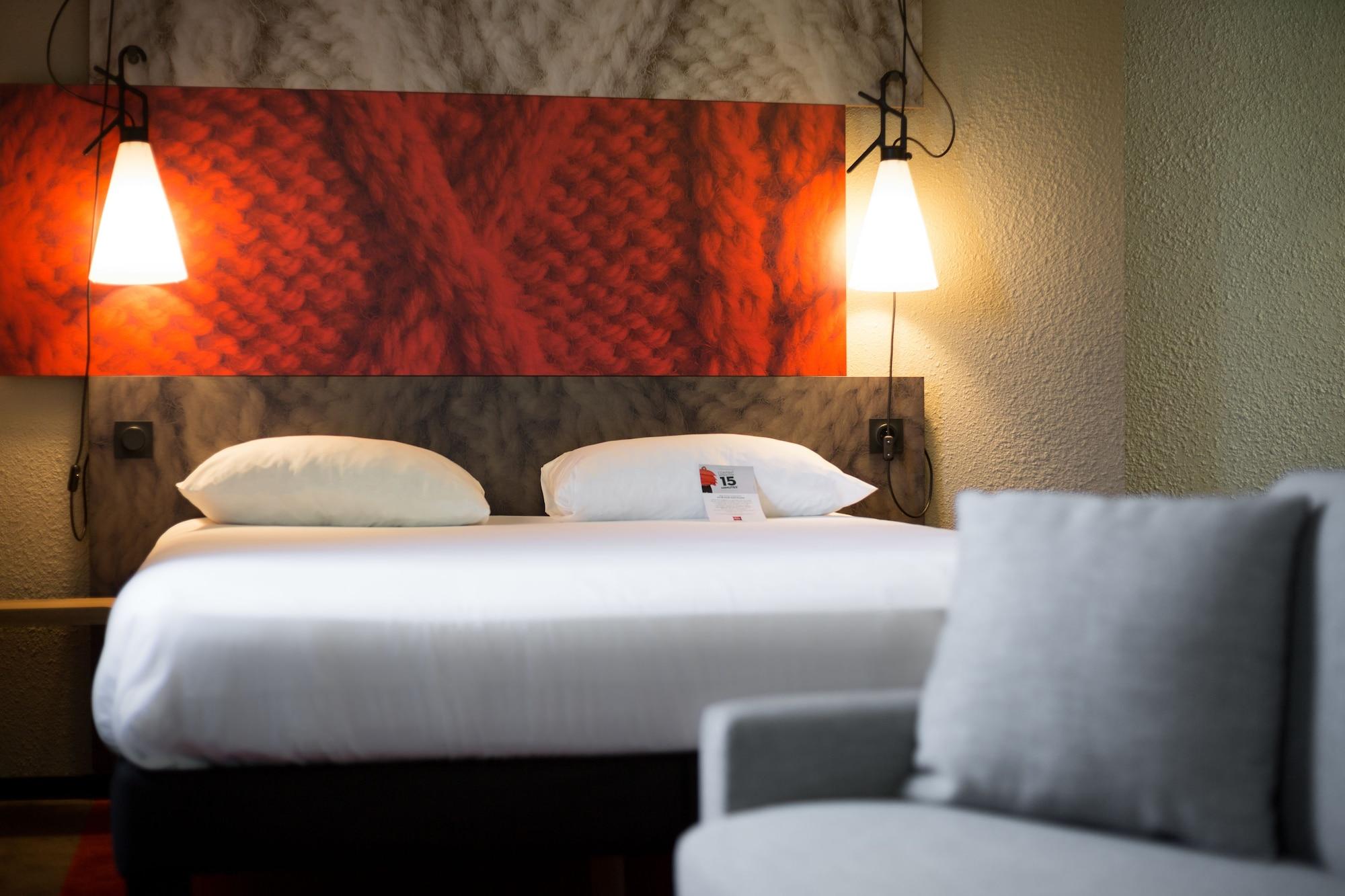 Ibis Carcassonne Est La Cite Hotel Exterior photo