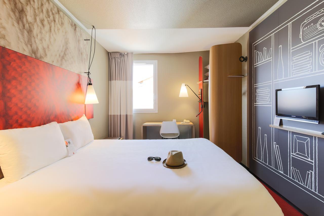 Ibis Carcassonne Est La Cite Hotel Exterior photo